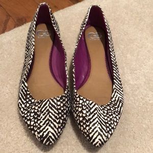Faux calves hair printed flats